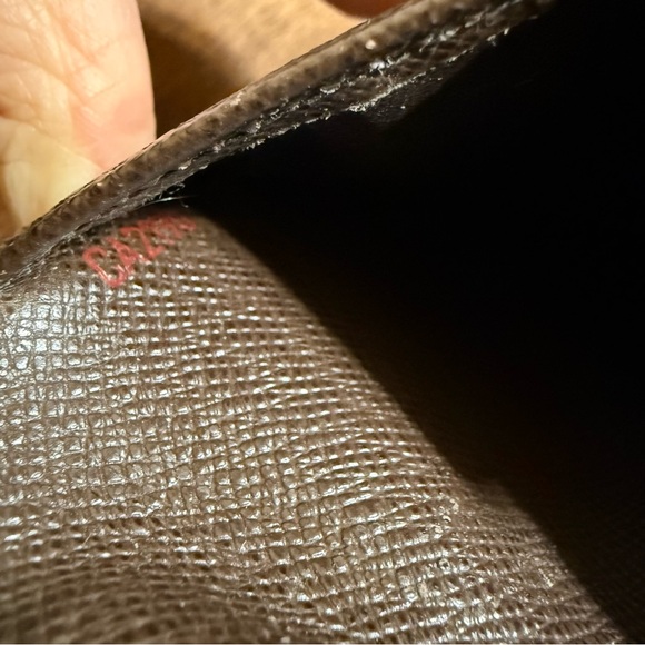 Louis Vuitton Men’s Damier Ebene Bifold Wallet - Picture 2 of 11